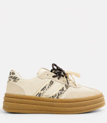 Μπεζ sneaker με animal λεπτομέρειες
