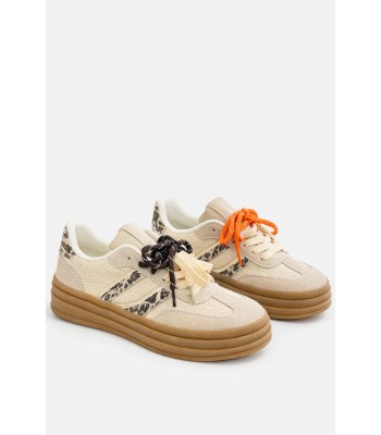 Μπεζ sneaker με animal λεπτομέρειες