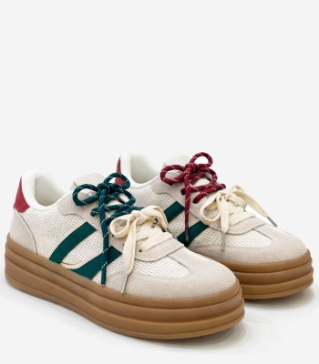 Μπεζ sneaker με πράσινες λεπτομέρειες