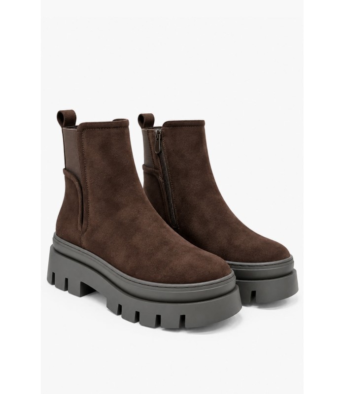 Καφέ μποτάκια Chelsea suede με chunky τρακτερωτή σόλα