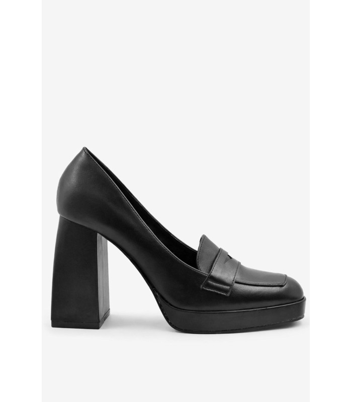 Μαύρο loafer με χοντρό τακούνι και φιάπα