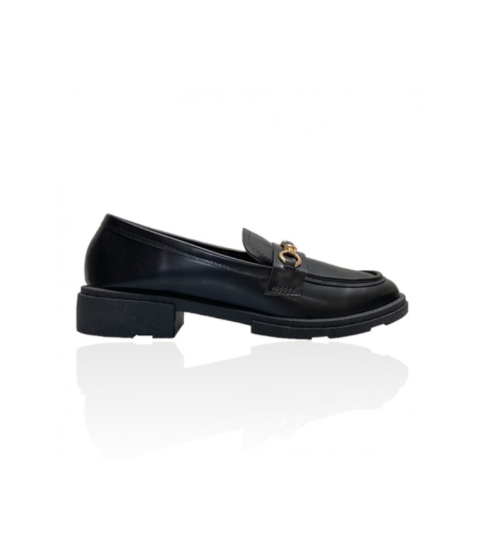 Γυναικεία loafers σε μαύρο χρώμα
