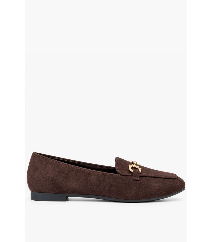 Καφέ loafers με χρυσή αγκράφα