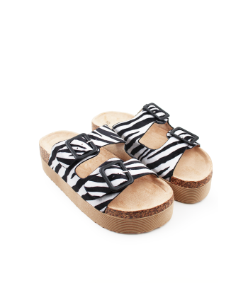 Γυναικείο flatform με zebra print και διπλή αγκράφα