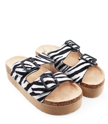 Γυναικείο flatform με zebra print και διπλή αγκράφα