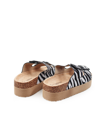 Γυναικείο flatform με zebra print και διπλή αγκράφα