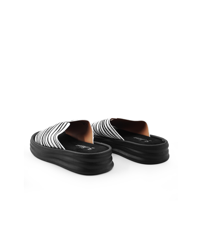 Γυναικείο flatform με zebra print και μαύρη σόλα