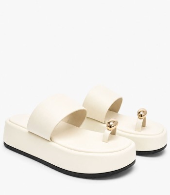 Off-white flatform με μεταλλική λεπτομέρεια toe ring