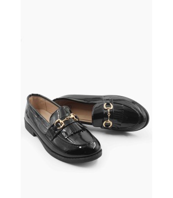 Μαύρο loafer με κρόσσια και χρυσή αγκράφα