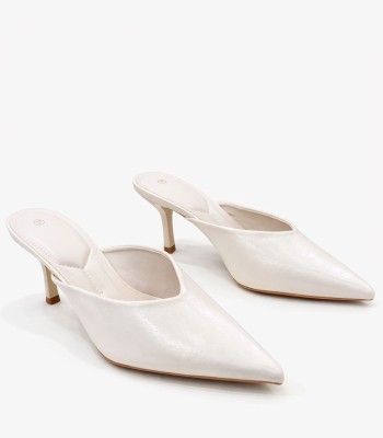 Μπεζ mule γόβα με minimal design