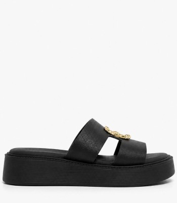 Μαύρο flatform με χρυσή αγκράφα