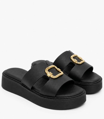 Μαύρο flatform με χρυσή αγκράφα
