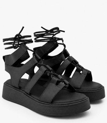 Μαύρα gladiator flatform με lace-up δέσιμο