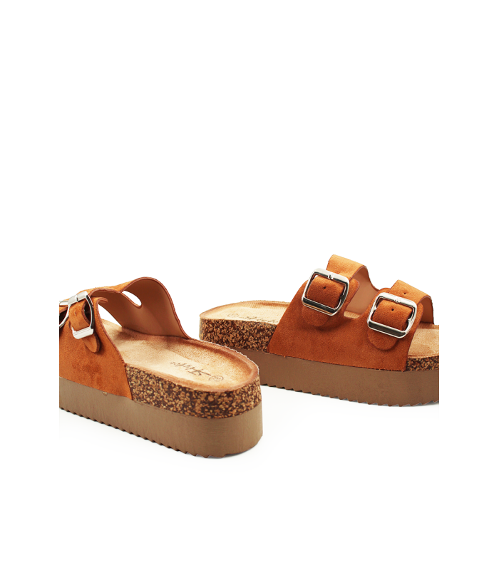 Flatform σανδάλι με διπλή αγκράφα σε κάμελ χρώμα
