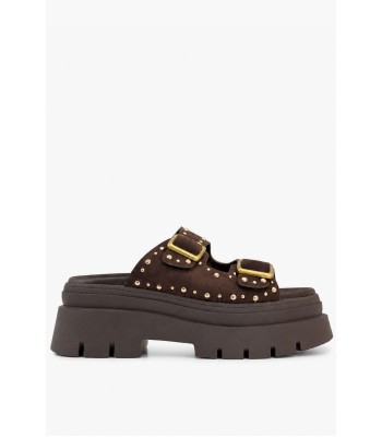 Καφέ flatform με χρυσές αγκράφες και τρουκς