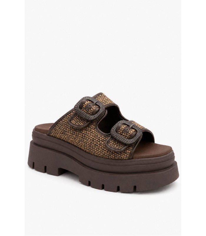 Καφέ flatform με πλεκτή υφή και διακοσμητικές αγκράφες