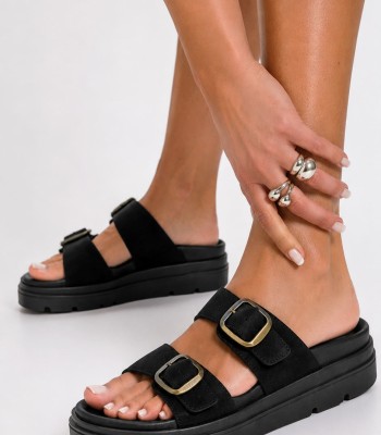Μαύρο suede flatform με αγκράφες και chunky σόλα