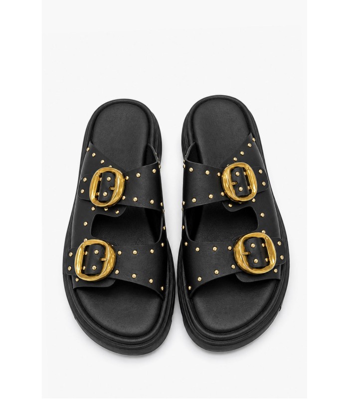 Μαύρα flatform με χρυσές αγκράφες και τρουκς