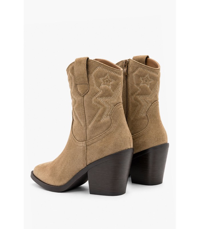 Μπεζ cowboy μποτάκια suede με κεντήματα
