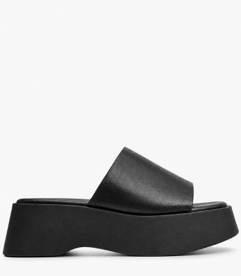 Μαύρο flatform με chunky σόλα