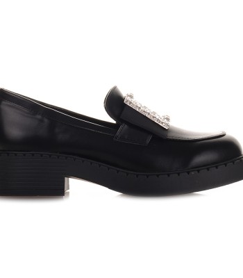 Μαύρα Loafers με αγκράφα 