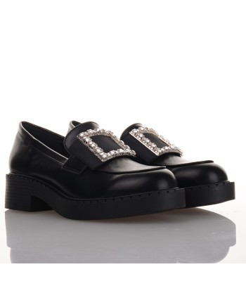 Μαύρα Loafers με αγκράφα 